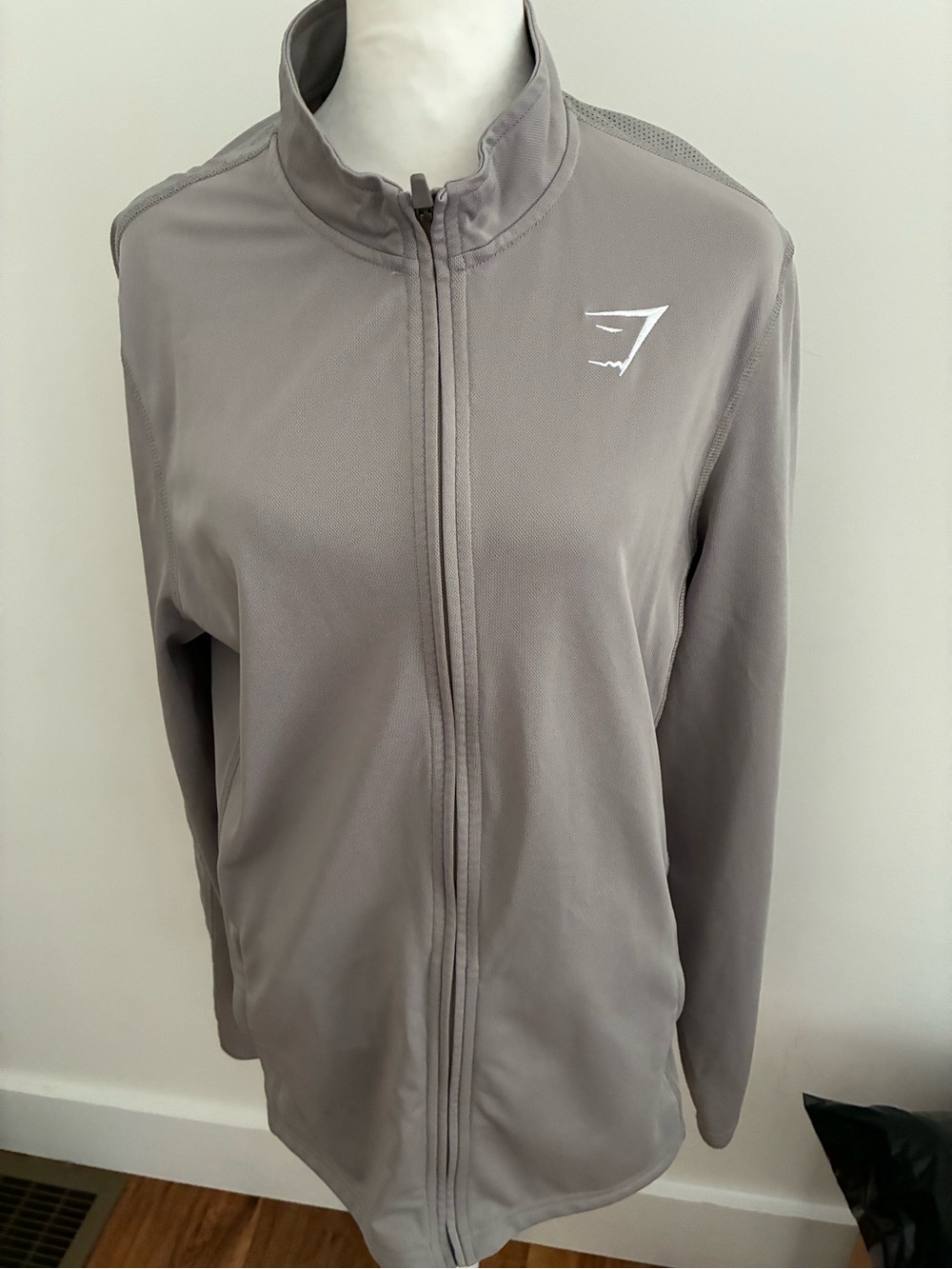 Gymshark Women's Zip-Front Utility Jacket in Taupe Gray large. Activewear. Gym